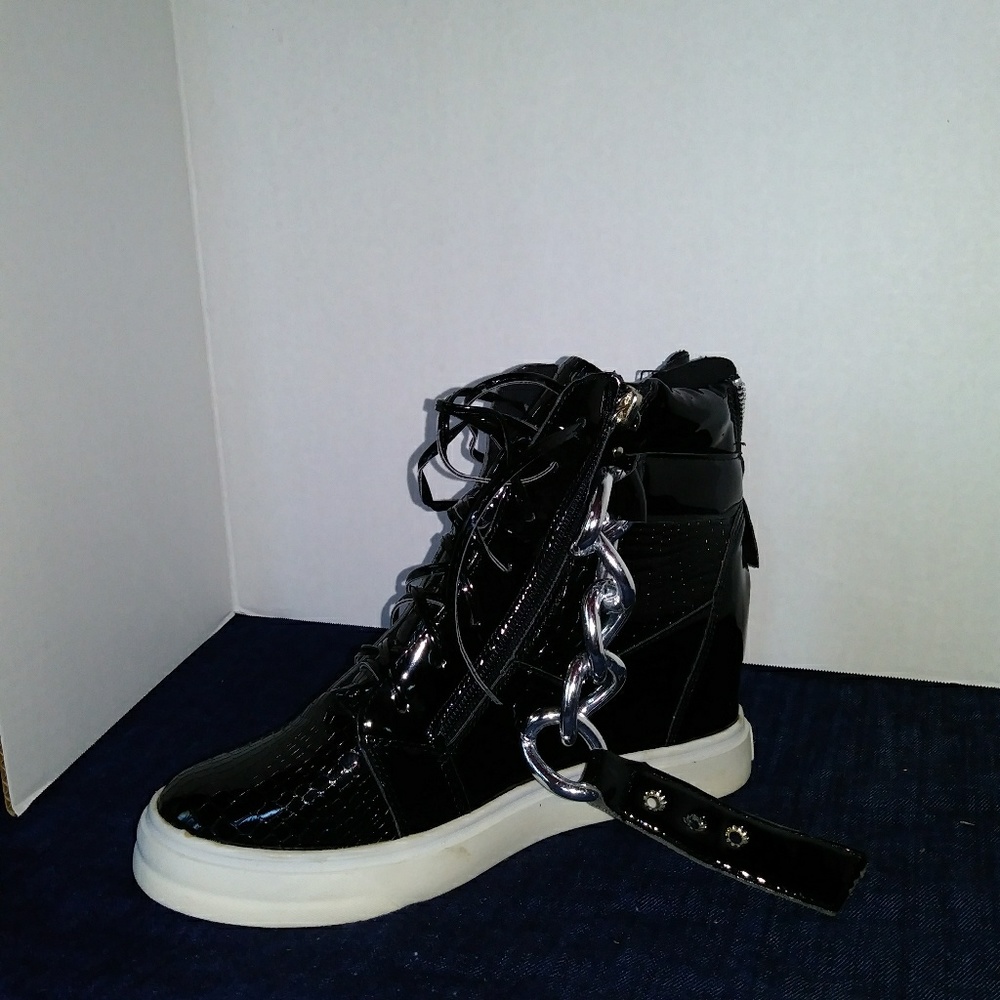Patent leather black gym shoe/boot